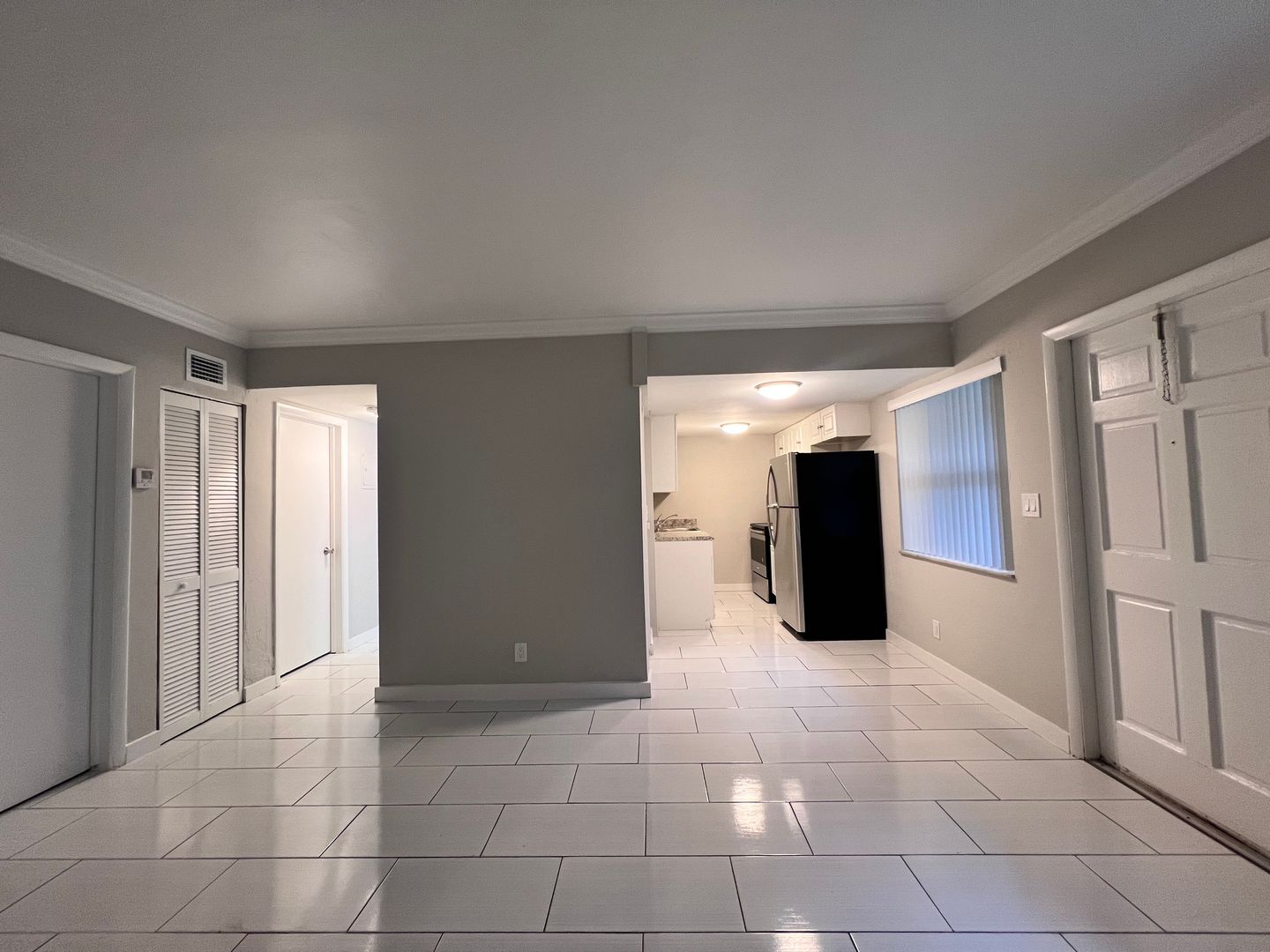 Fort Lauderdale Apartment: 452 SW 4th Ave