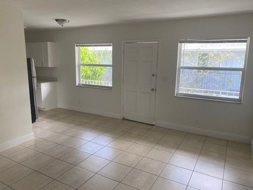 !!UPDATED!! 2 Bedroom / 1 Bath Apartment Downtown Fort Lauderdale * Riverwalk – photo 1