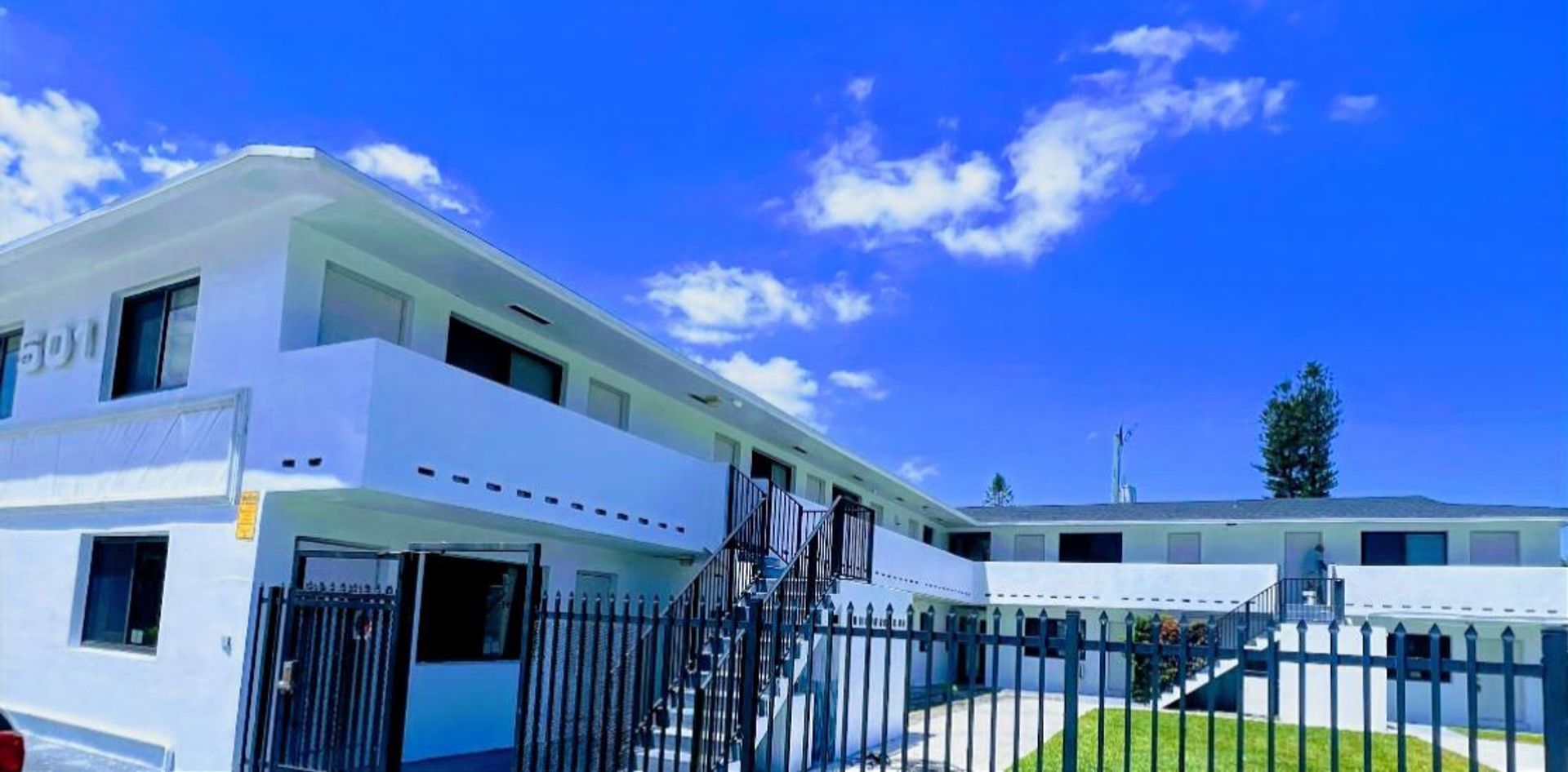 Fort Lauderdale Apartment: 501 SE 23rd ST - 4