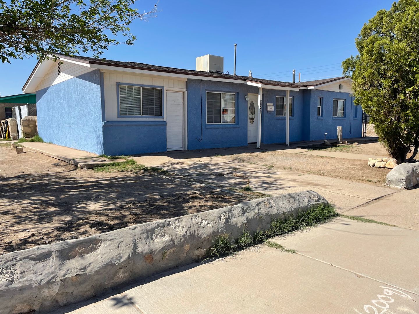 El Paso House: 5330 DELTA DR