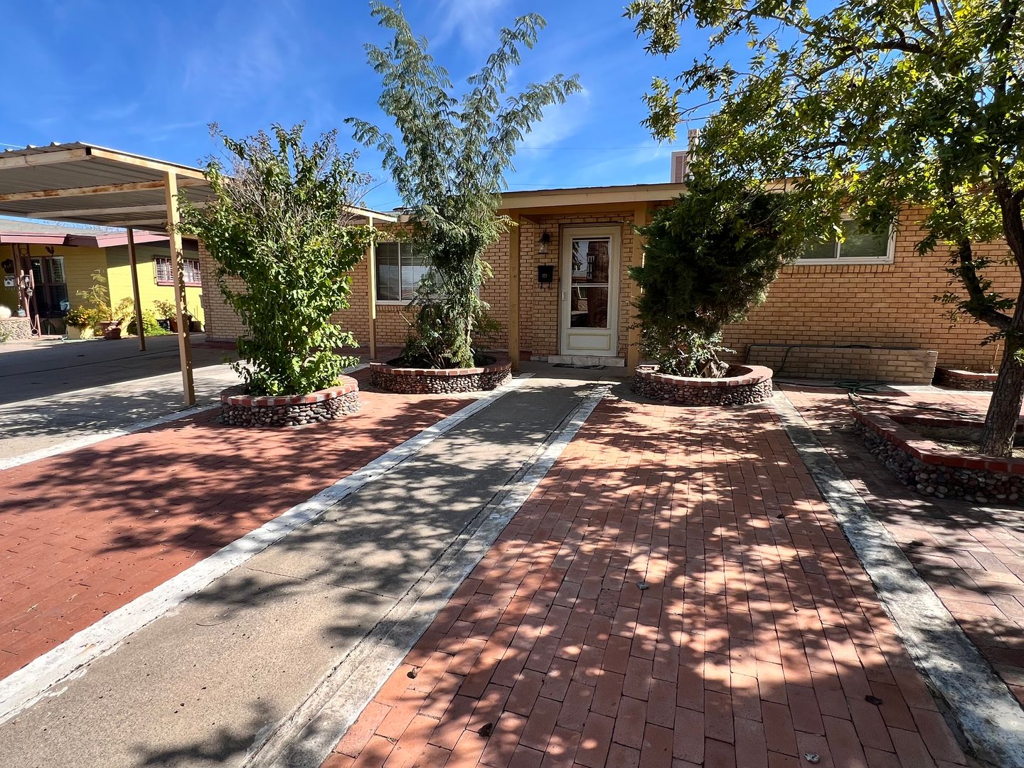 El Paso House: 1516 OAKDALE ST