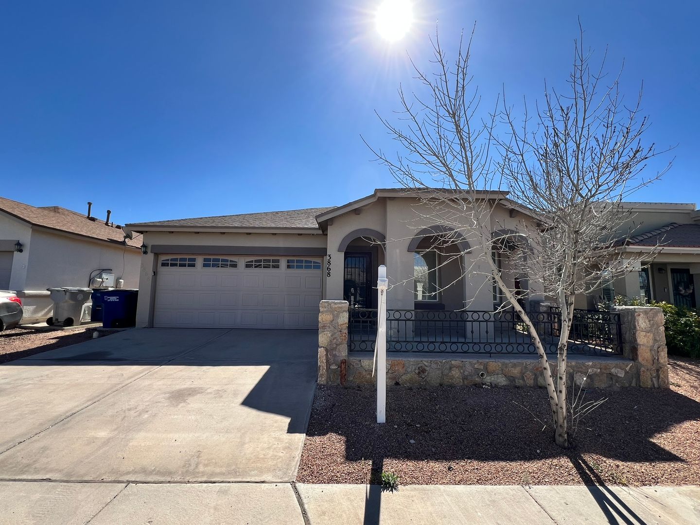 El Paso House: 3868 Loma Brisa Dr.