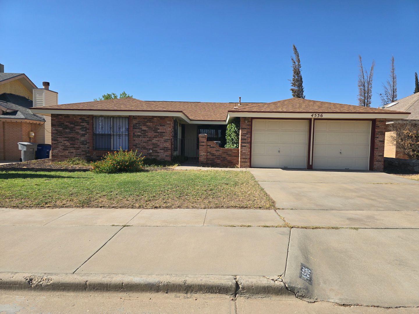 El Paso House: 4536 GENERAL MALONEY CIR