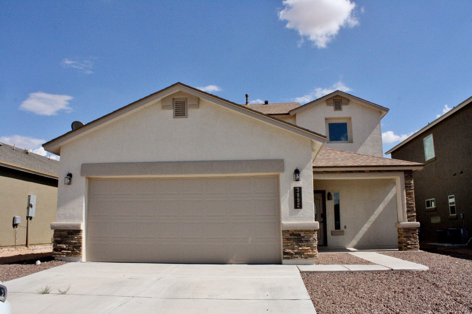 El Paso House: 3892 LOMA ADRIANA DR