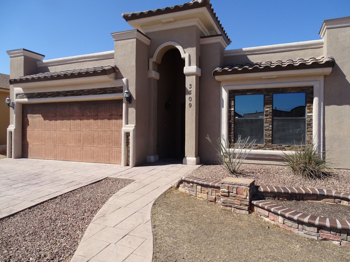 El Paso House: 3309 GARDEN POINT DR