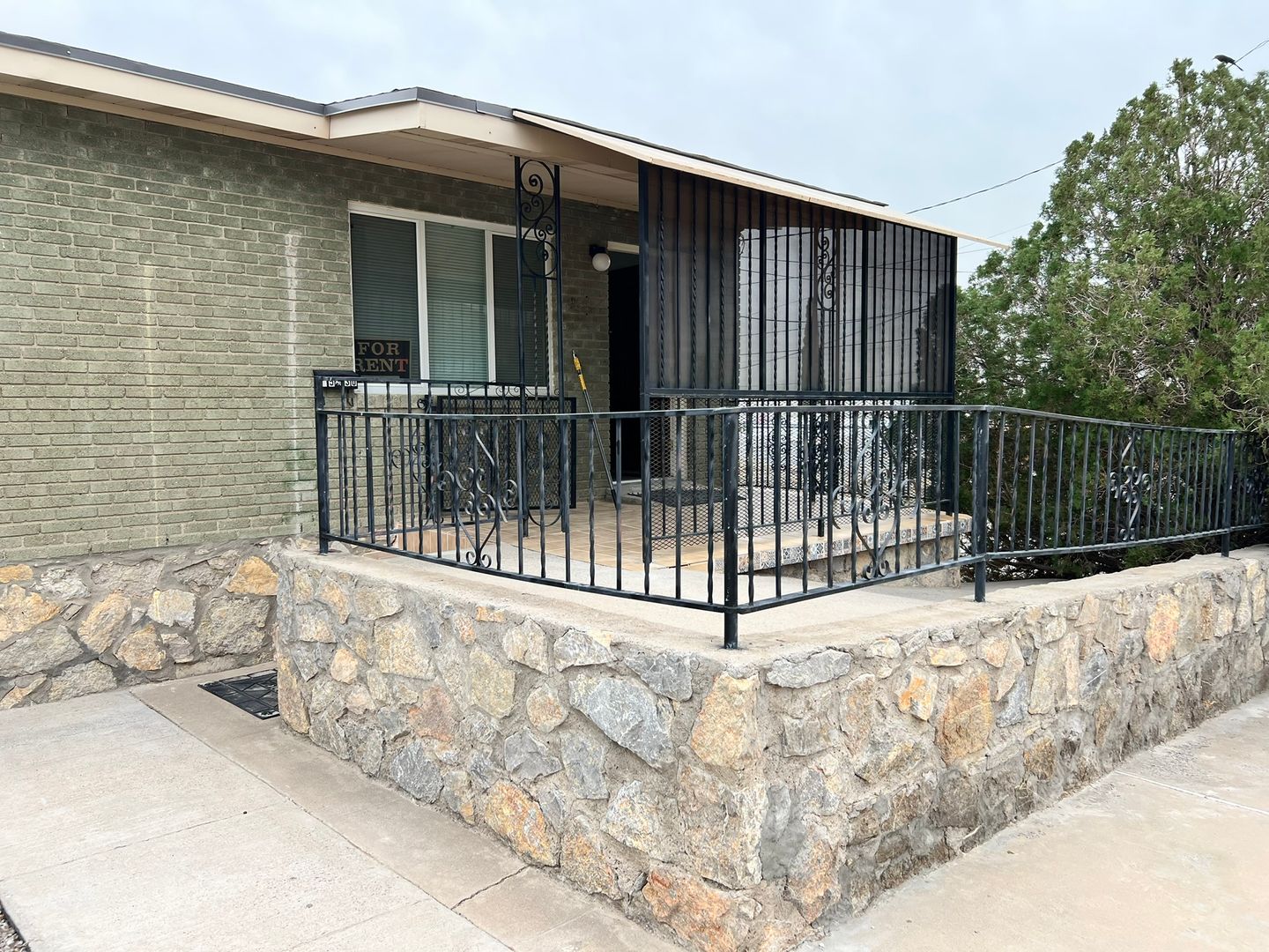 El Paso House: 1530 Indiana