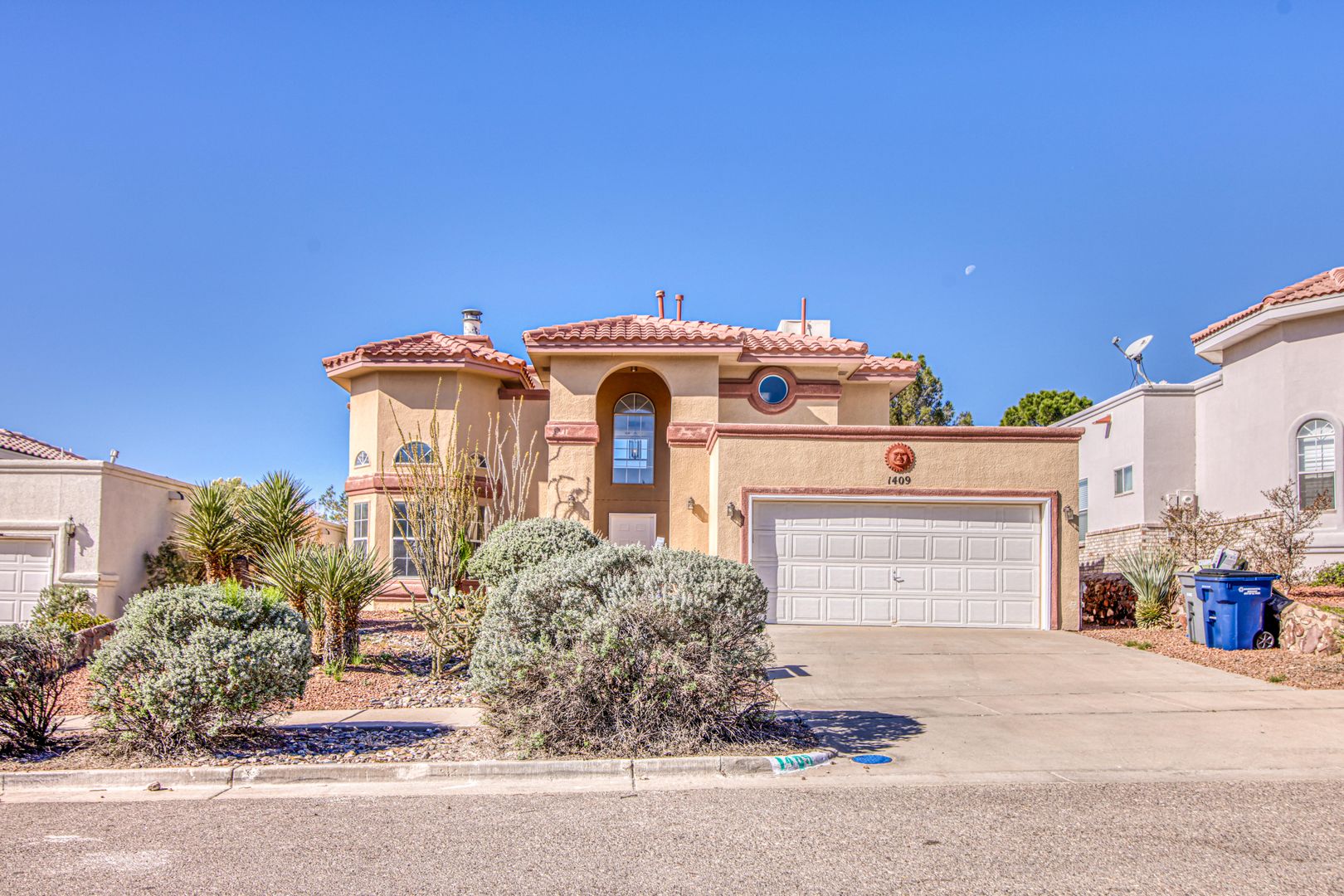 El Paso House: 1409 BLACK RIDGE DR