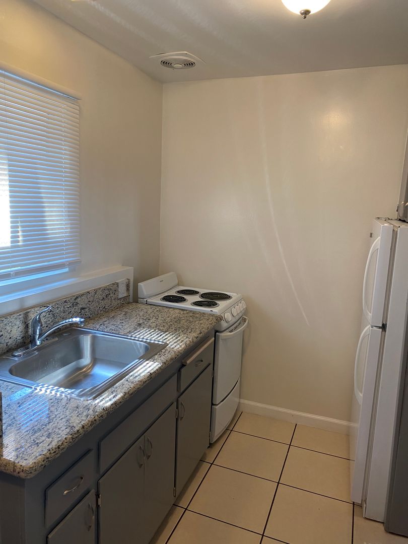 Los Angeles Apartment: 1900 N. Marianna Ave.
