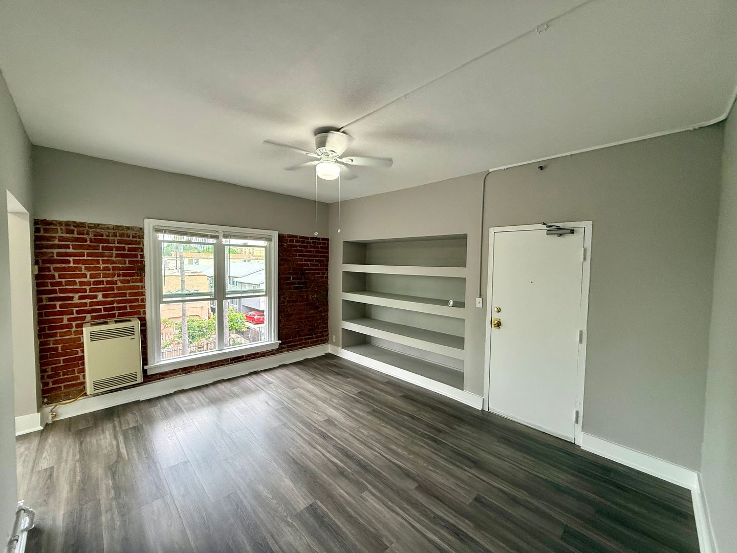 Los Angeles Apartment: 1626 N. Harvard Blvd.