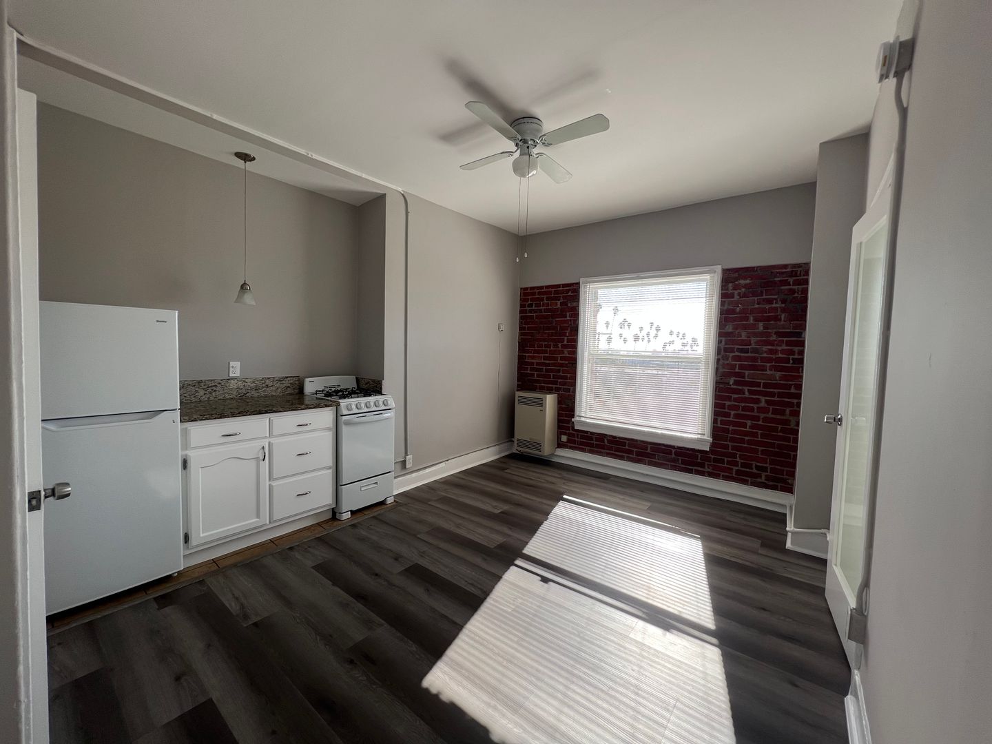 Los Angeles Apartment: 1626 N. Harvard Blvd.