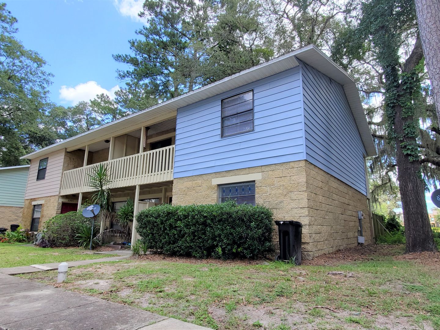 Gainesville Townhome: 2207 SW 39th Drive