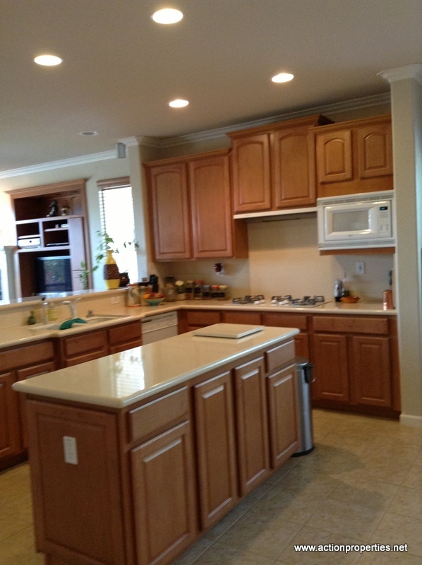 Roseville House: 6145 Crater Lake