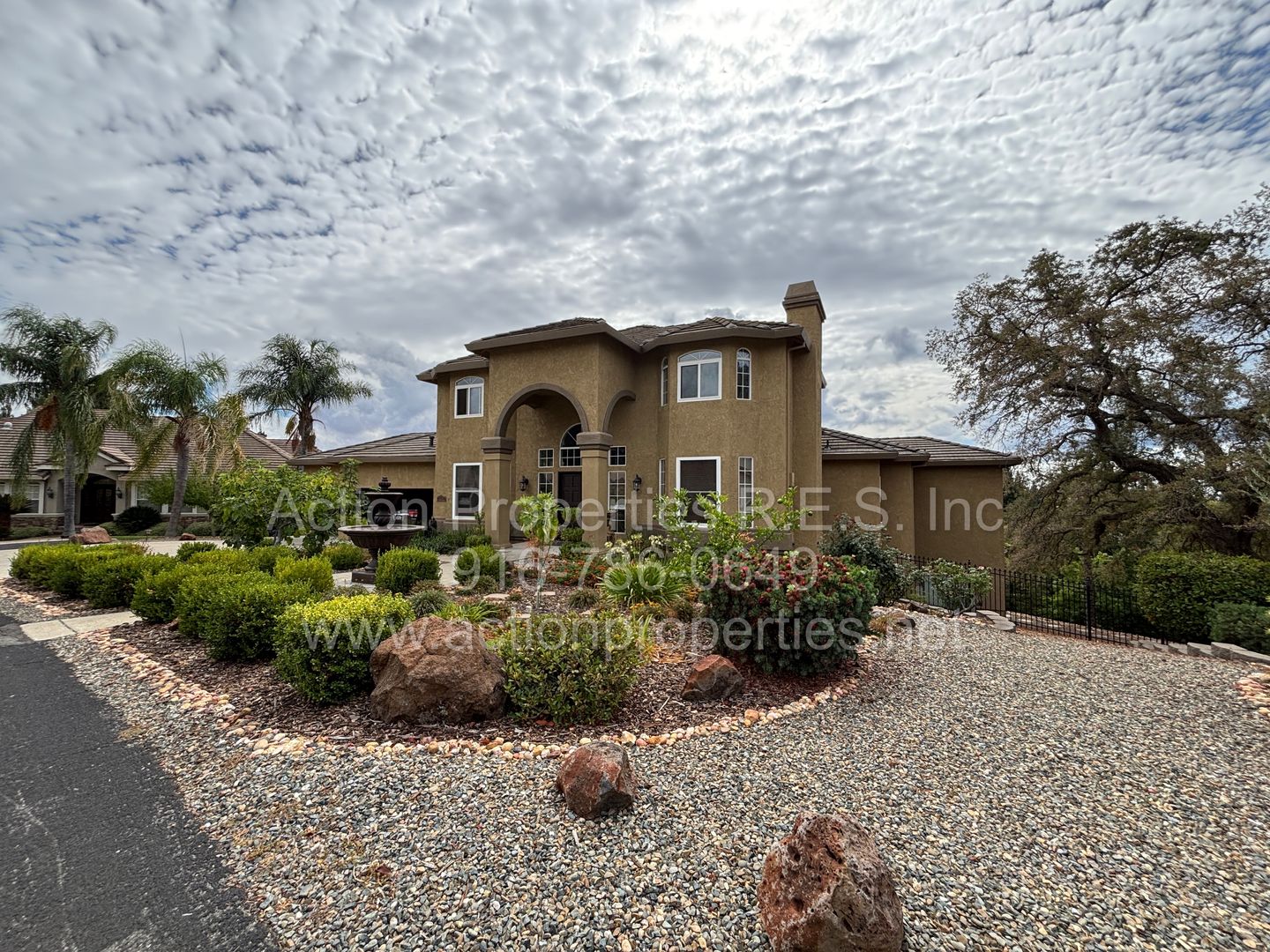 Granite Bay House: 4726 Abbey Hill