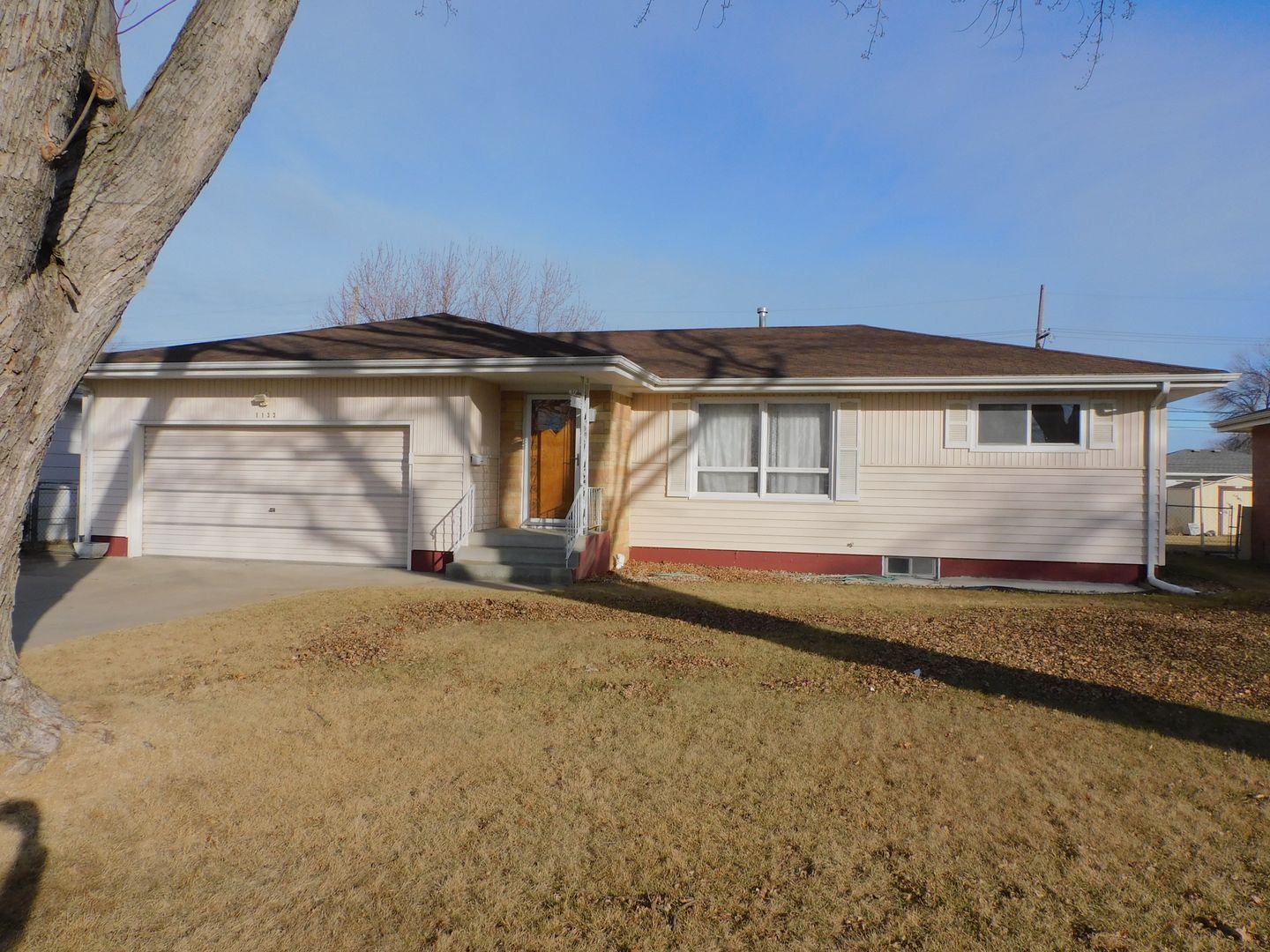 Grand Island House: 1133 N. Howard Ave.