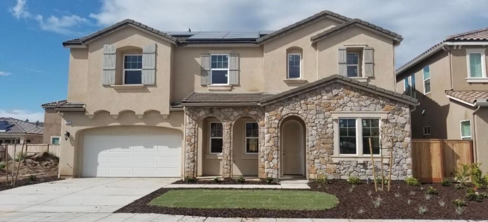 Clovis House: 4255 Fairmont Ave.