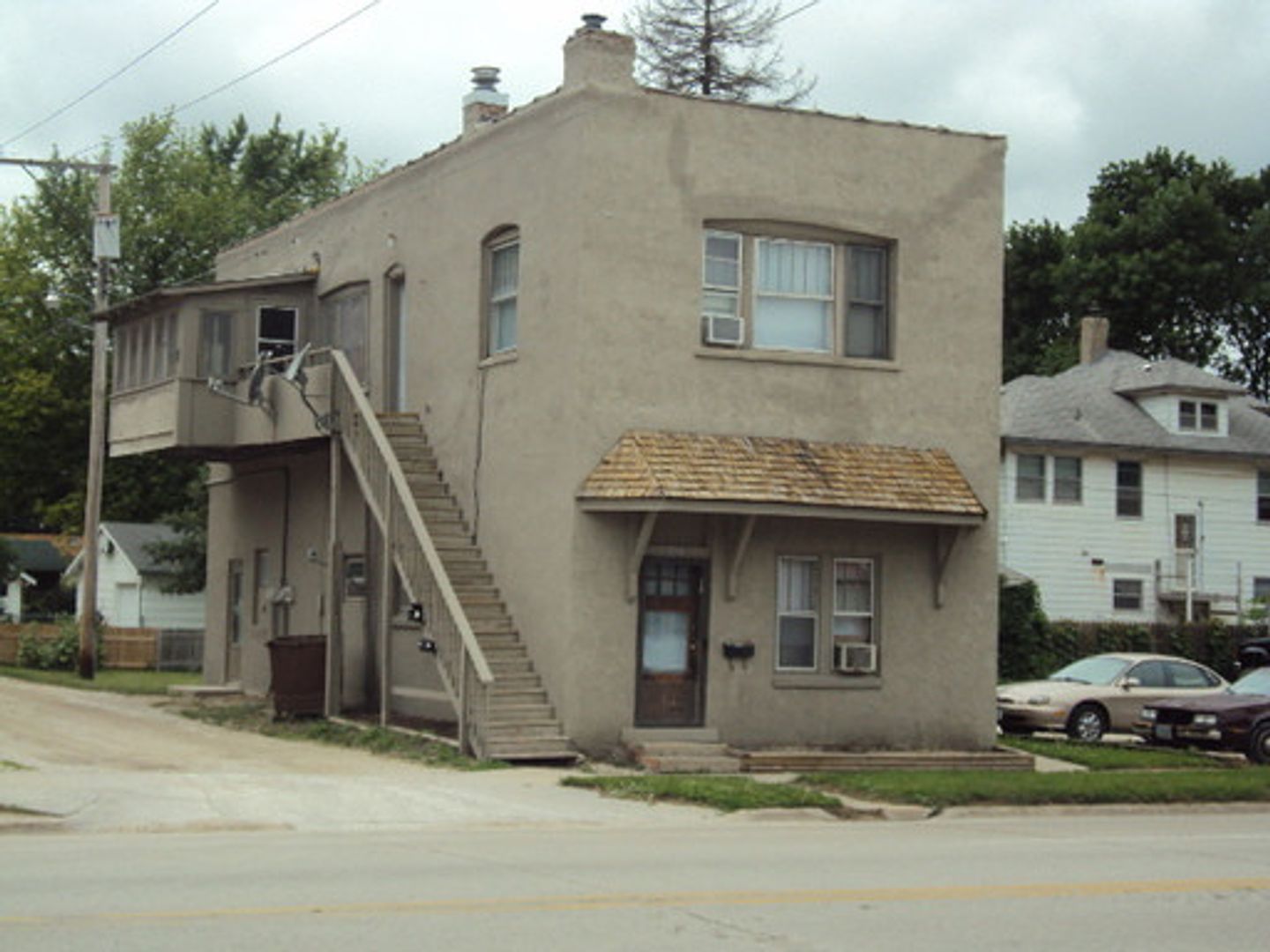 Fort Dodge Apartment: 714 N. 15th St.