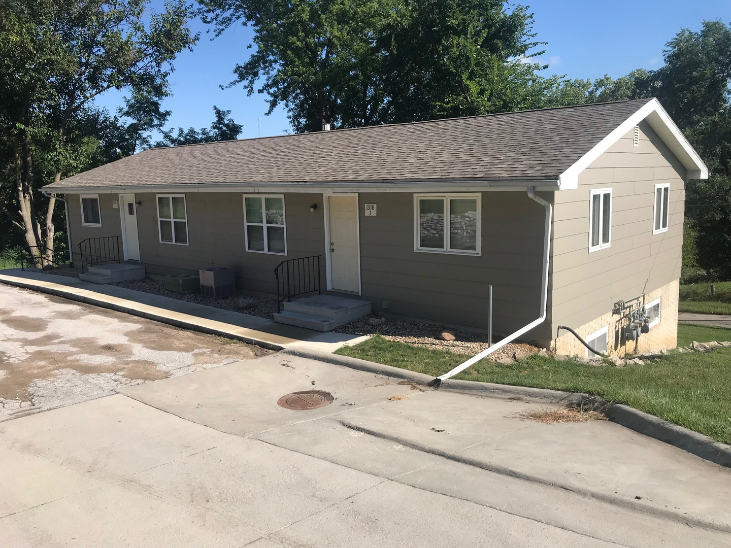 Fort Dodge Apartment: 1318 Ave B