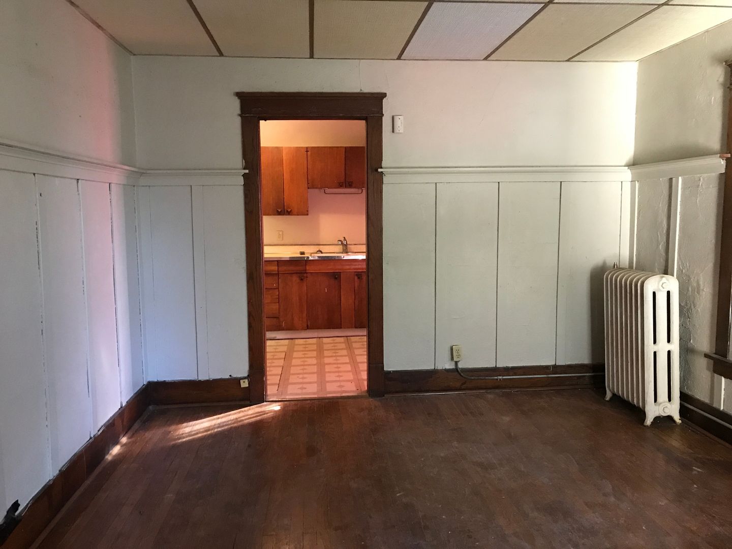 Fort Dodge Apartment: 913 3rd Ave N