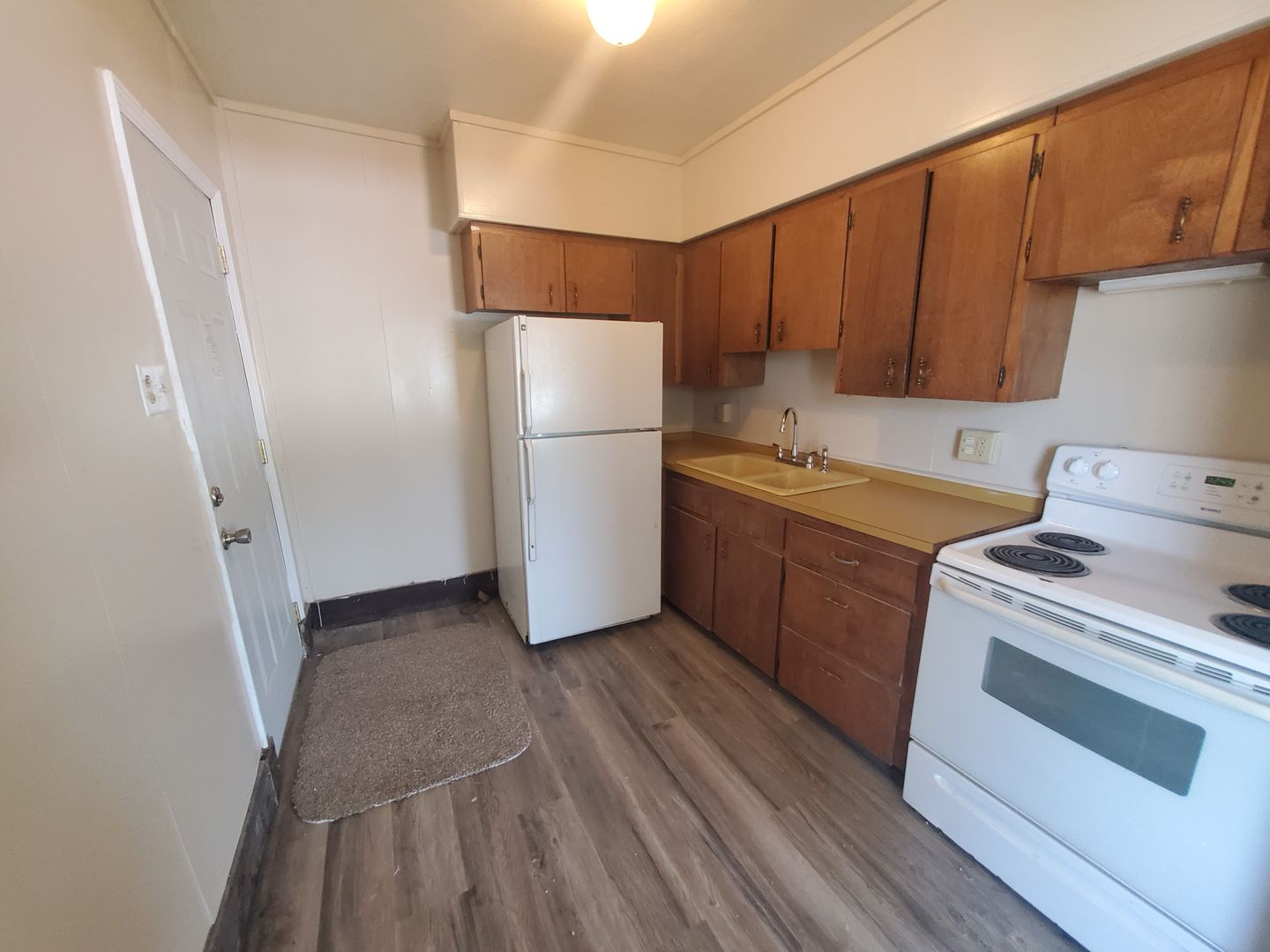 Fort Dodge Apartment: 714 N. 15th St.