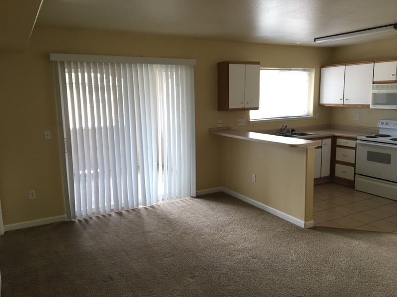 Sparks Apartment: 830 G Street