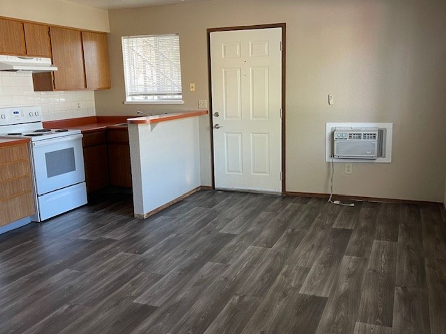Reno Apartment: 1421 N Virginia Street