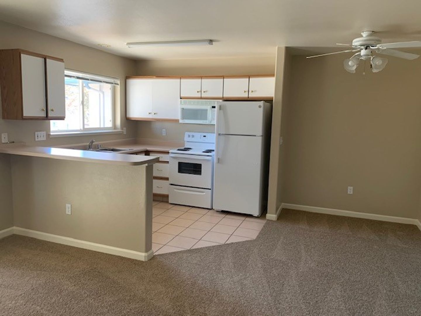 Sparks Apartment: 830 G Street