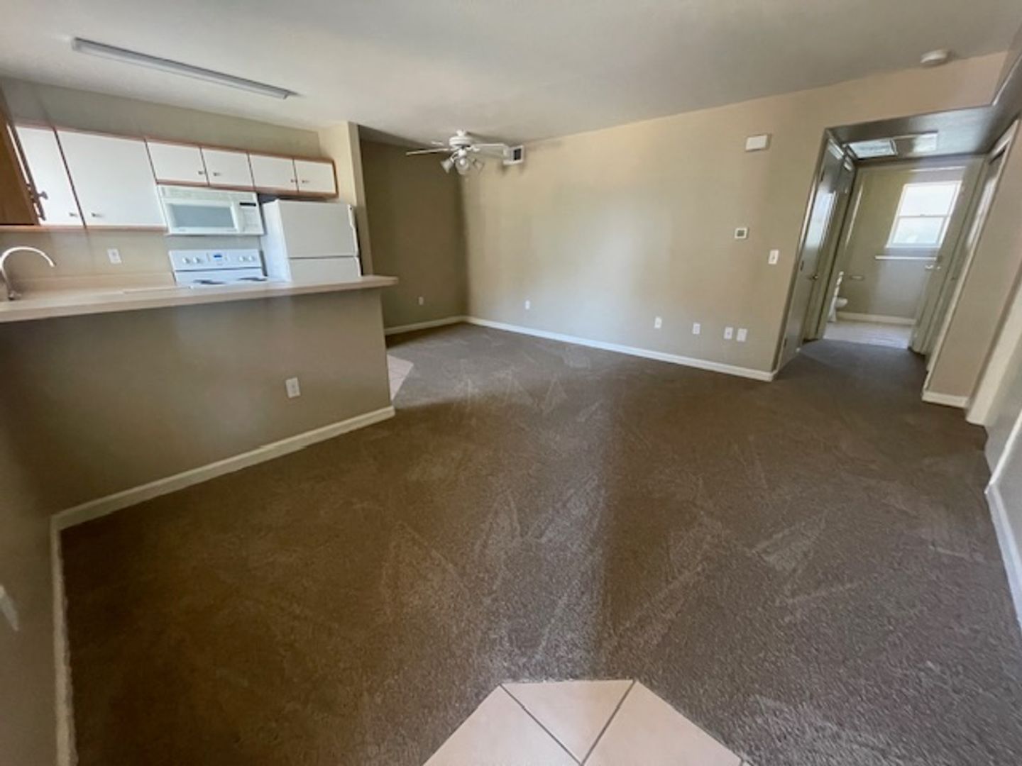 Sparks Apartment: 830 G Street