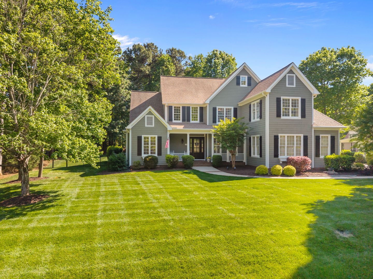 Mooresville House: 107 Spears Creek Drive