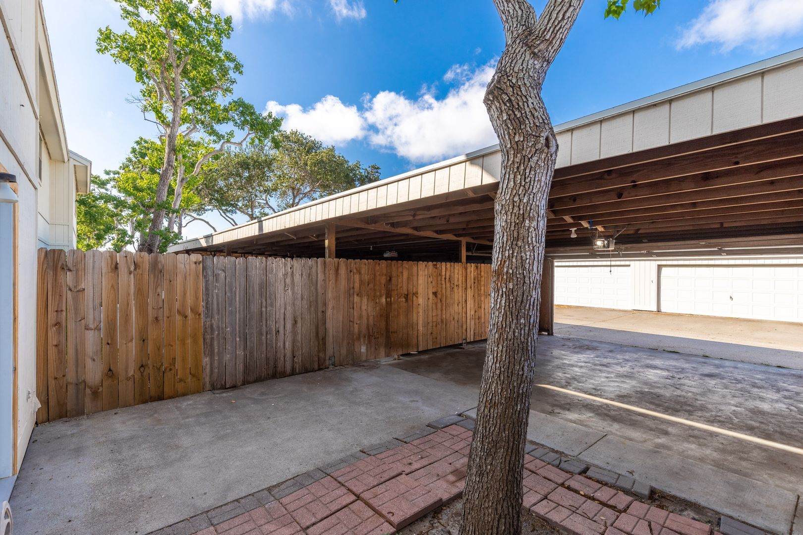 Parking at Ridgeway Townhomes (7 of 7)