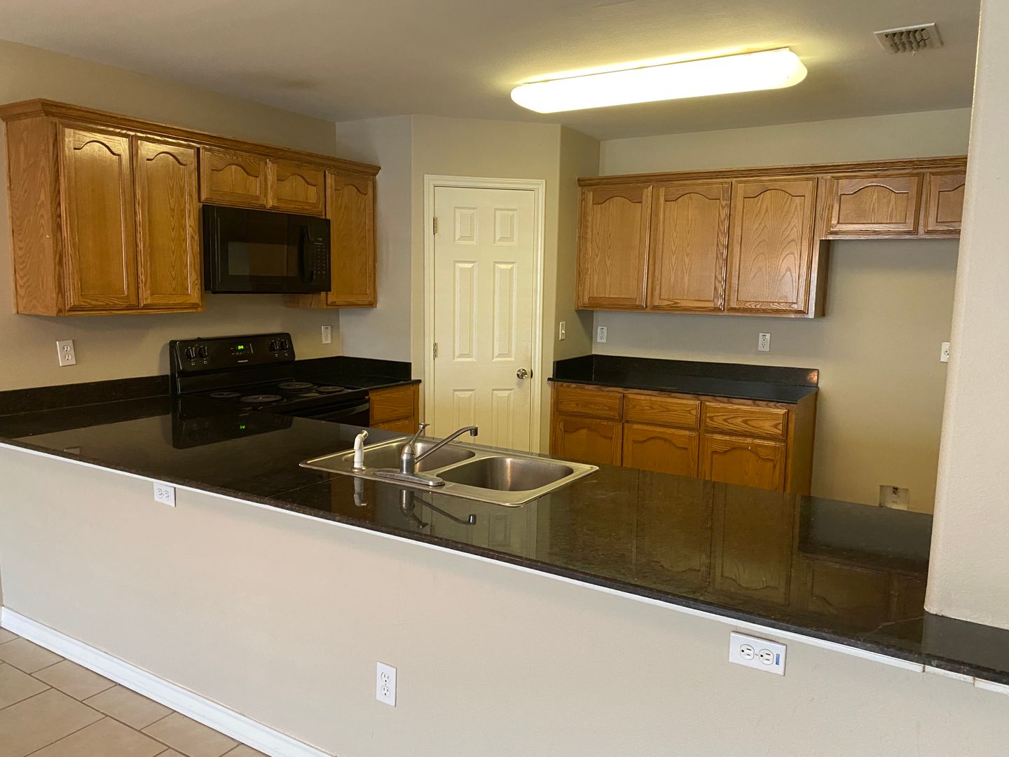 Whisper Creek Townhomes 3 of 5