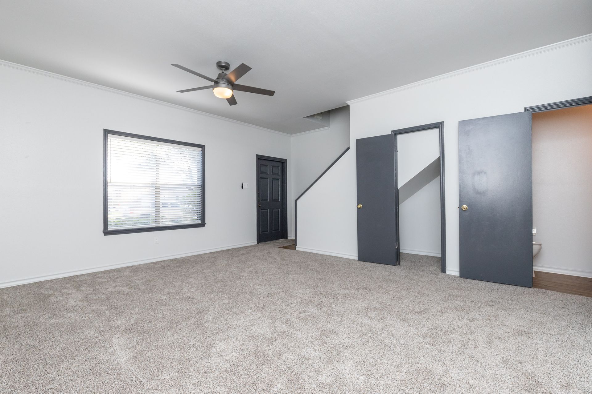 Ridgeway Townhomes 6 of 12