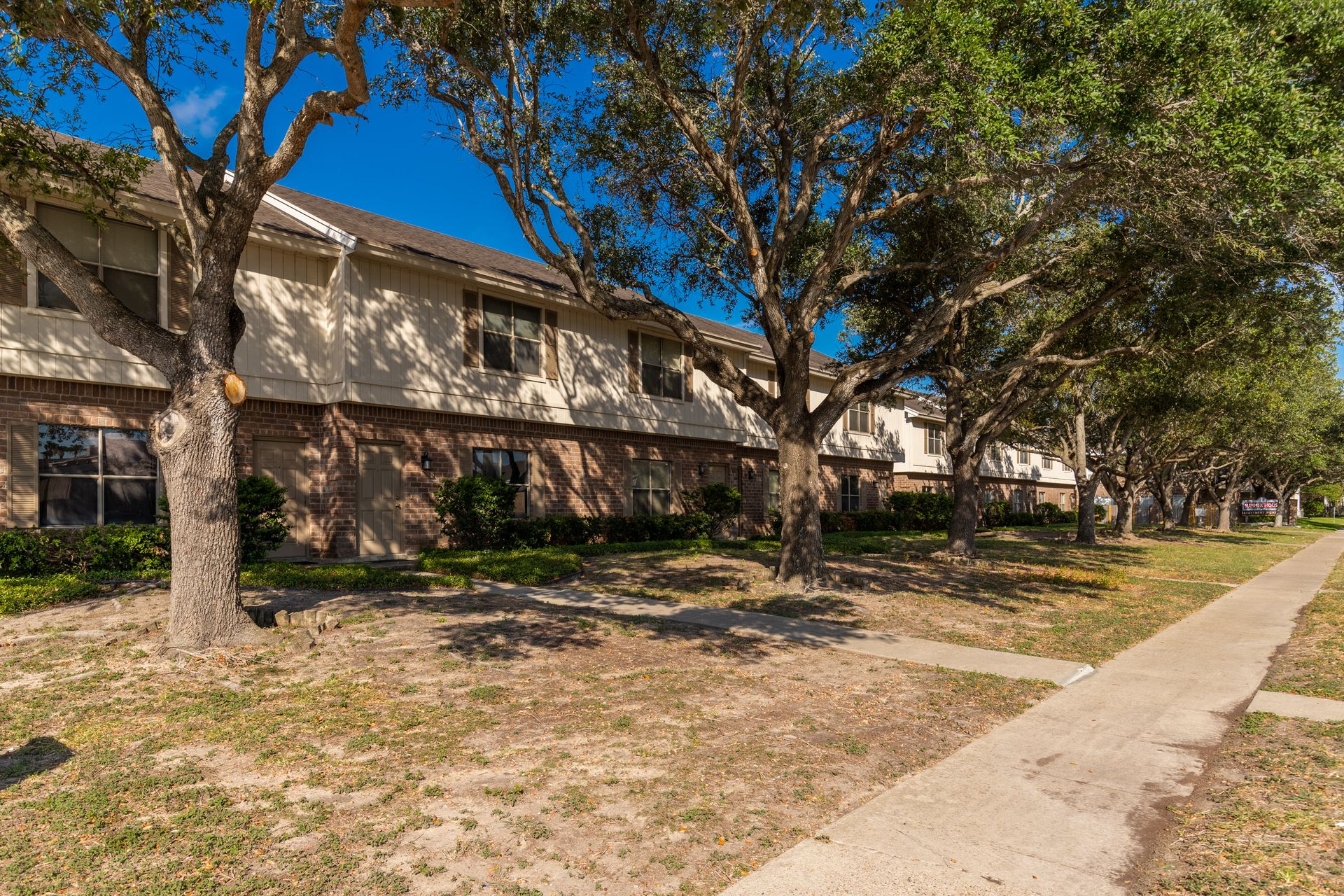 Ridgeway Townhomes 12 of 12