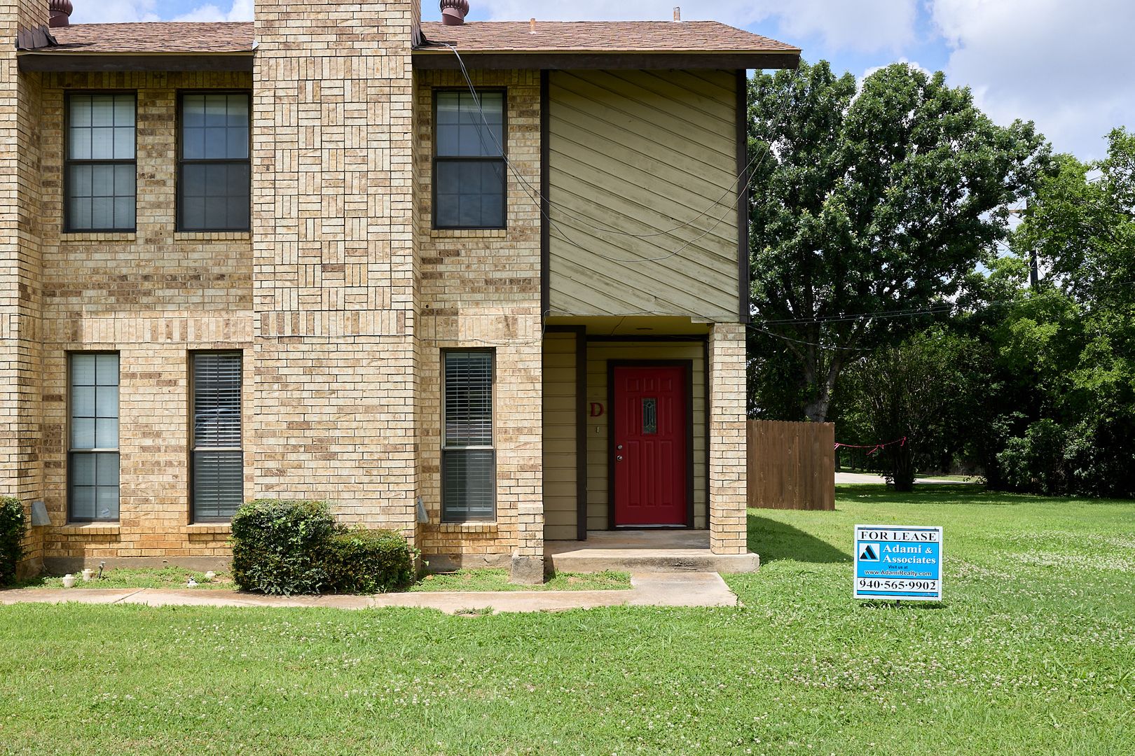 Denton Apartment: 900D Kilkenny Court