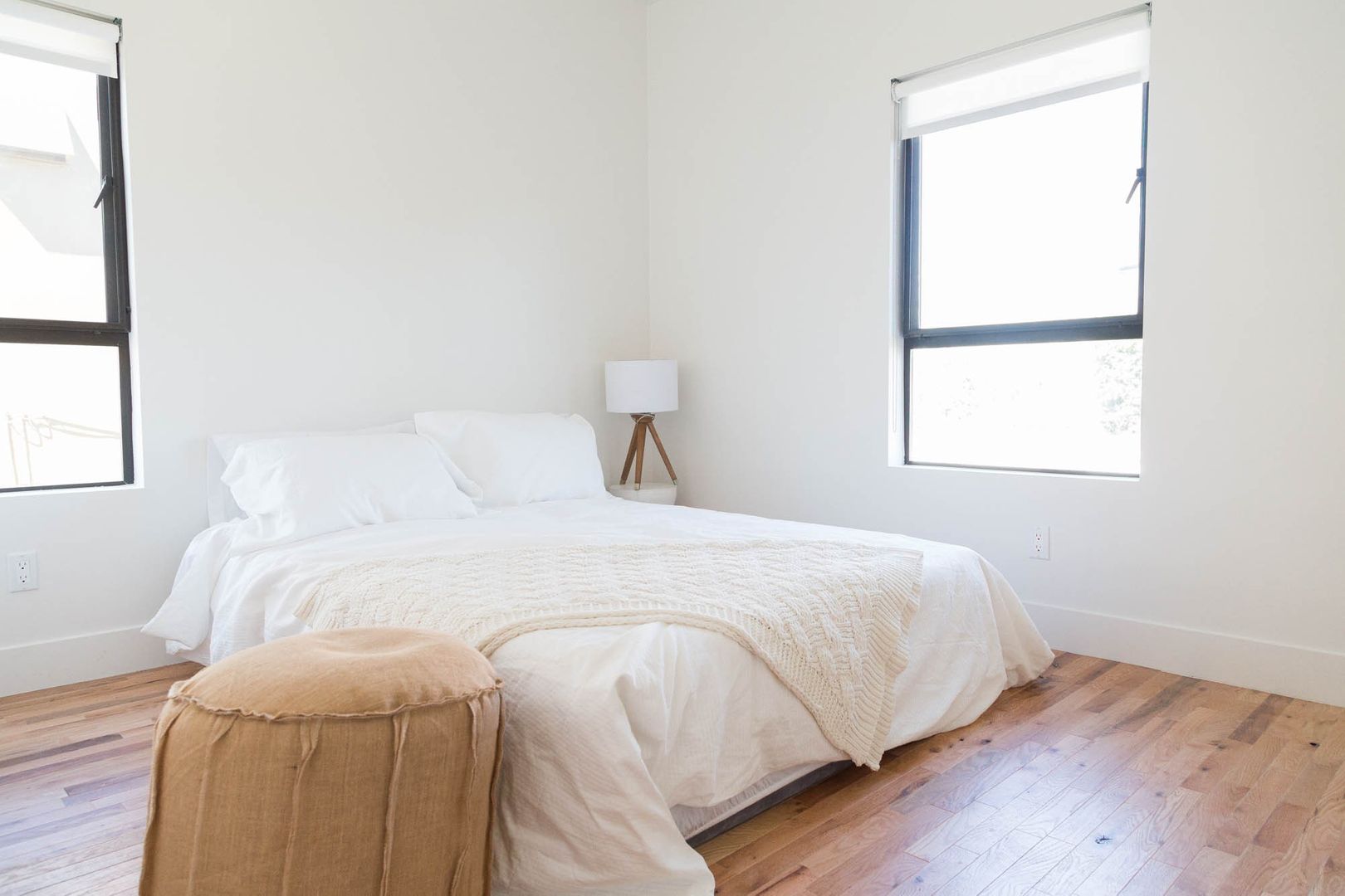 LOS ANGELES Apartment: 632 N. OCCIDENTAL