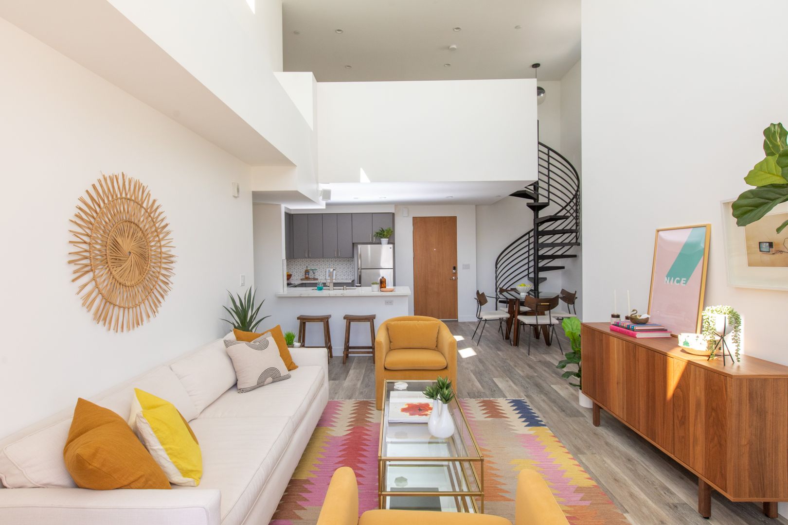 LOS ANGELES Apartment: 5012 S. SLAUSON AVENUE