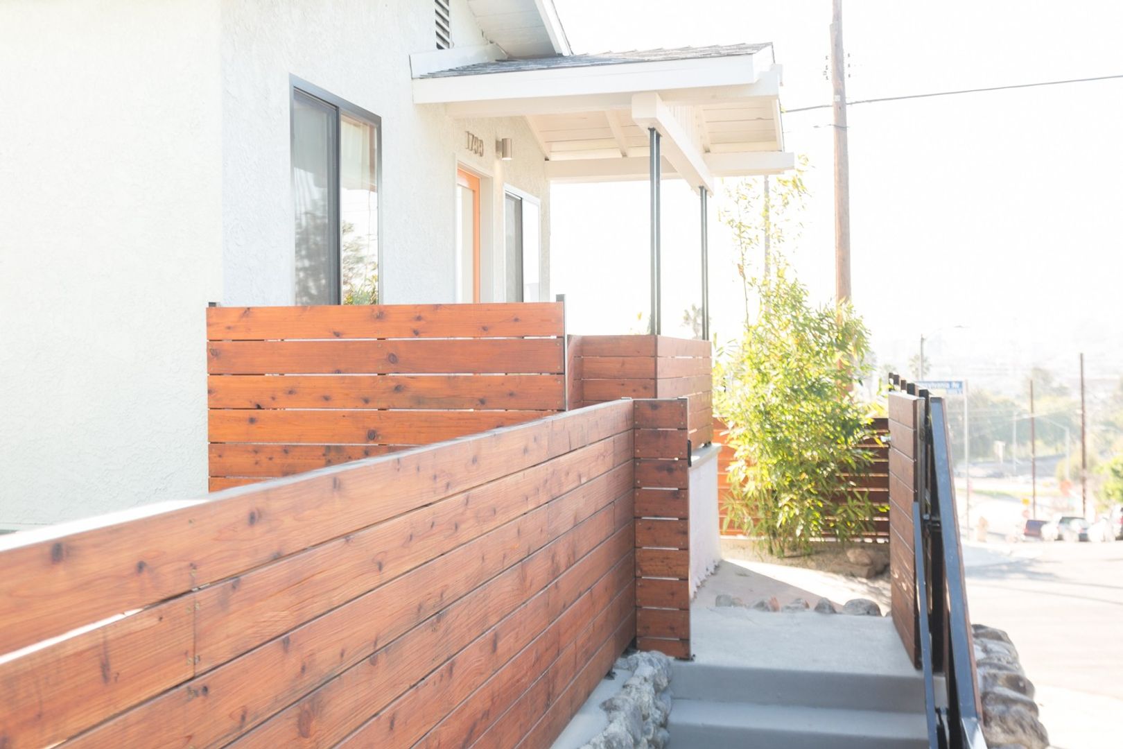LOS ANGELES Apartment: 1700 KEARNEY ST.