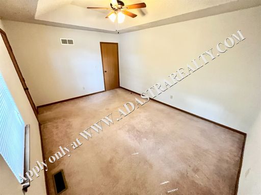 3502 NE Independence Ave,, Lee's Summit, MO 64064