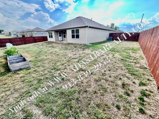 21749 Franklin St,, Spring Hill, KS 66083