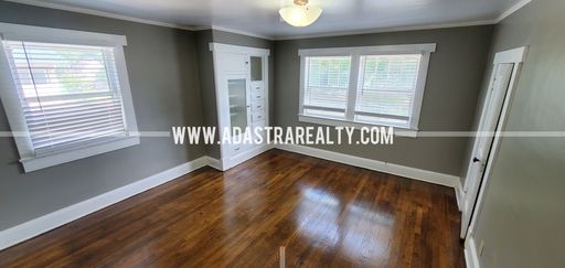 1845 S Scott Ave,, Independence, MO 64052-3928