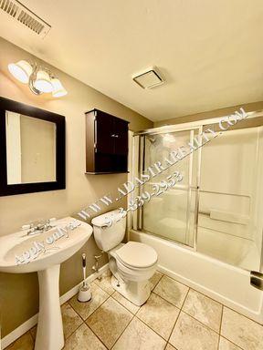 2505 Ponderosa Dr,, Lawrence, KS 66046