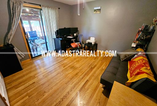 227 S Walnut St,, Olathe, KS 66061