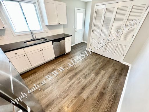 6044 Pflumm Rd,, Shawnee, KS 66216
