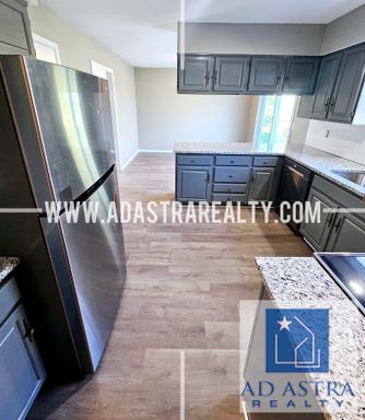 11807 Caenen St,, Overland Park, KS 66210