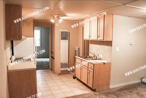 227 E Main St,, Unit 9,, Gardner, KS 66030