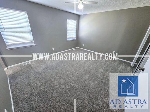 11807 Caenen St,, Overland Park, KS 66210
