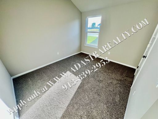 648 W Lanesfield St,, Gardner, KS 66030