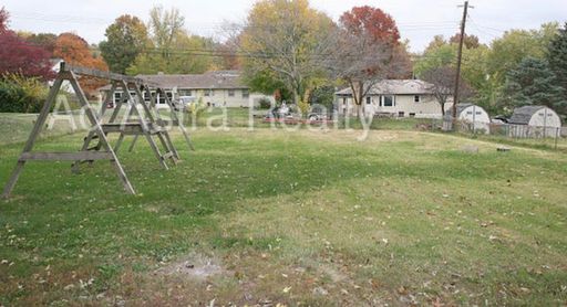 9706 E 65th Ter,, Raytown, MO 64133-5832