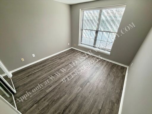 12708 W 110th Ter, , Overland Park, KS 66210