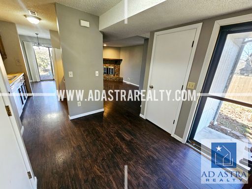 1316 E 123rd Ter,, Unit A, Olathe, KS 66061-3059