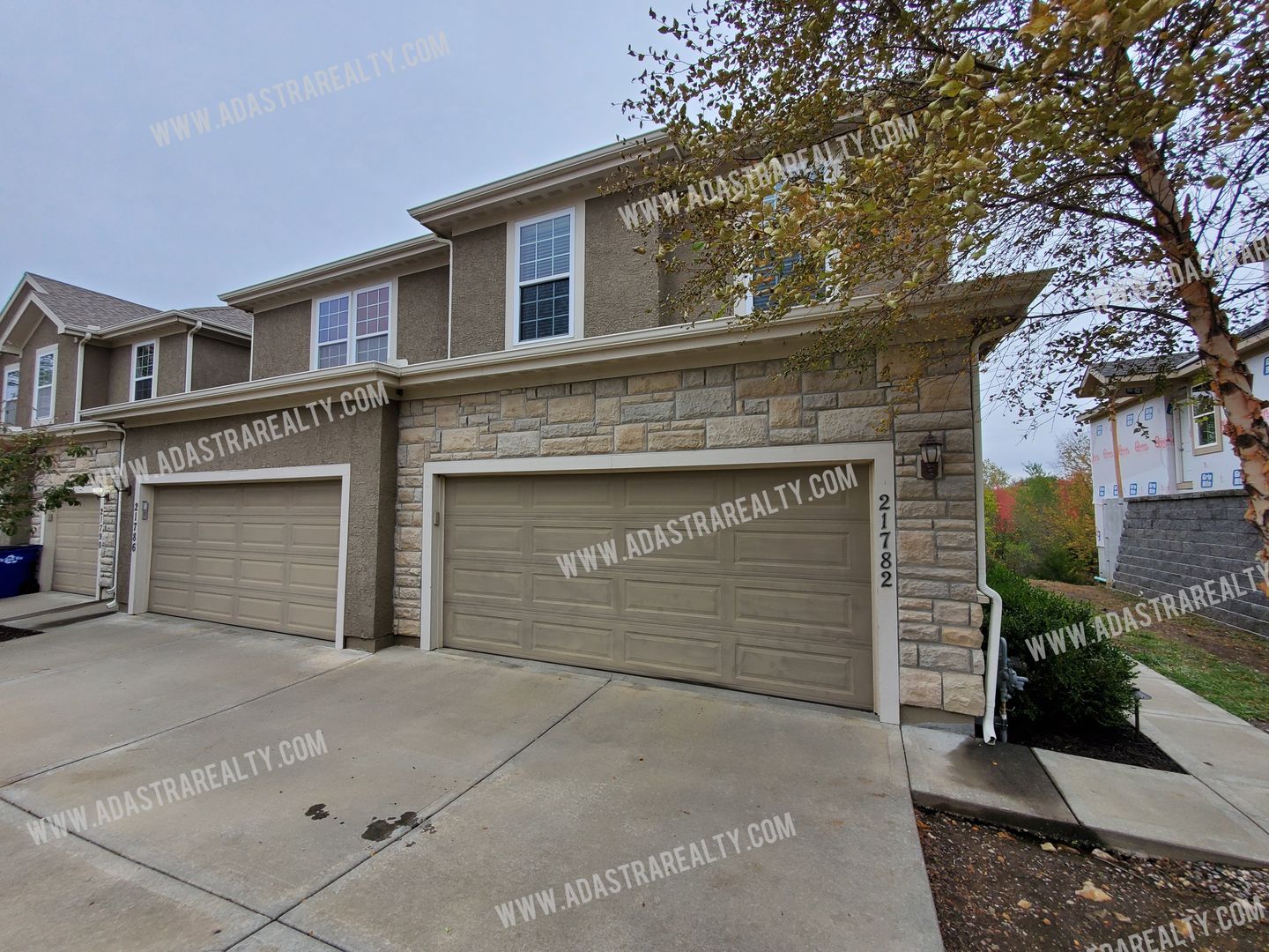 Olathe House: 21782 W 123rd Ter,